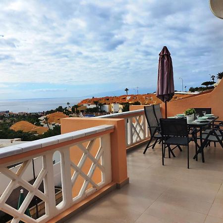 Sea View In Paradise Court 阿德耶 外观 照片